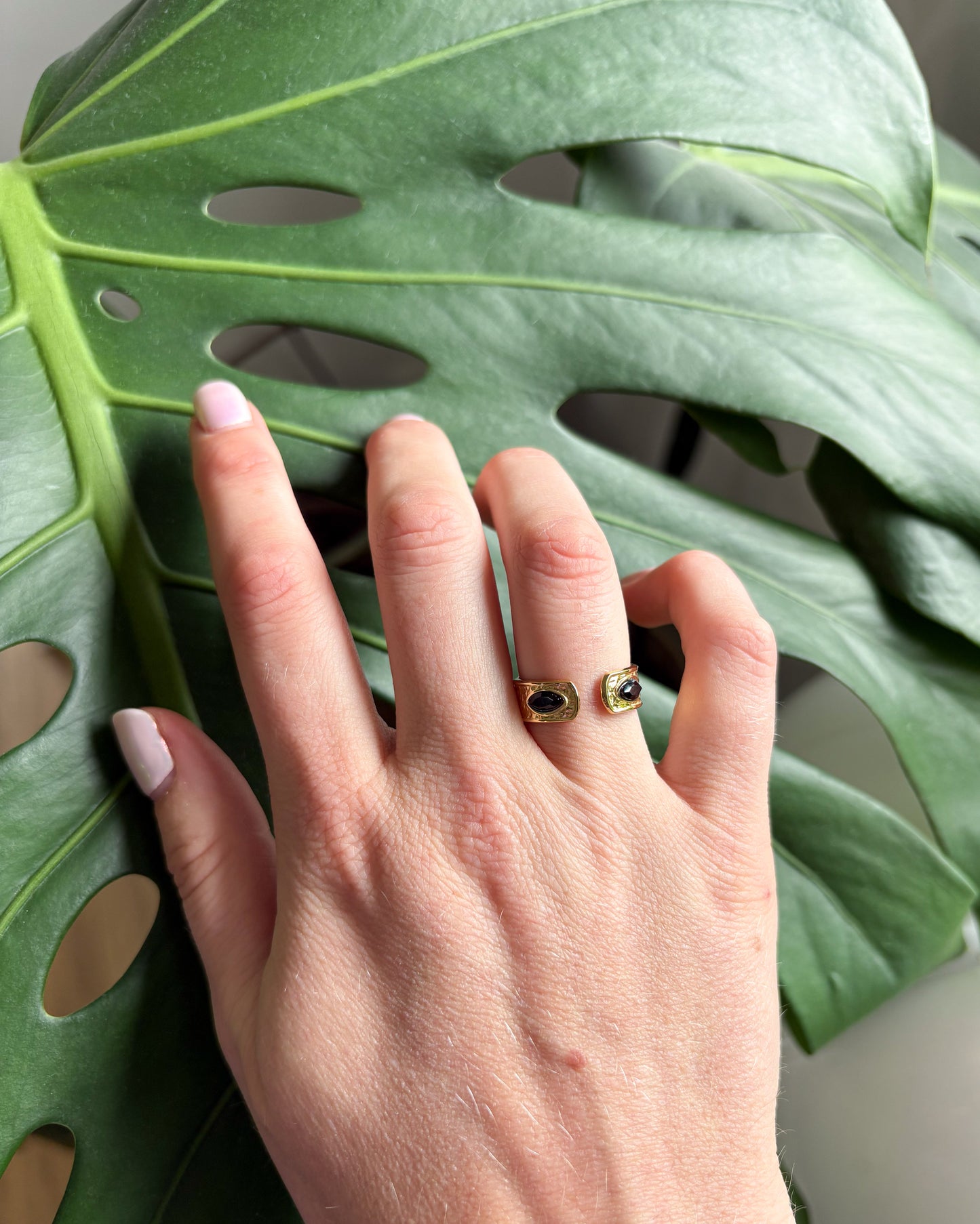 Bague doré Tourmaline noire
