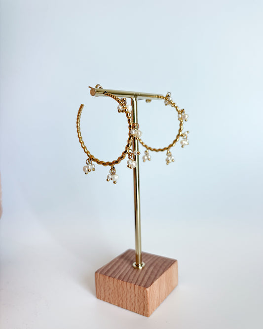 Boucles d'oreilles créoles nacre