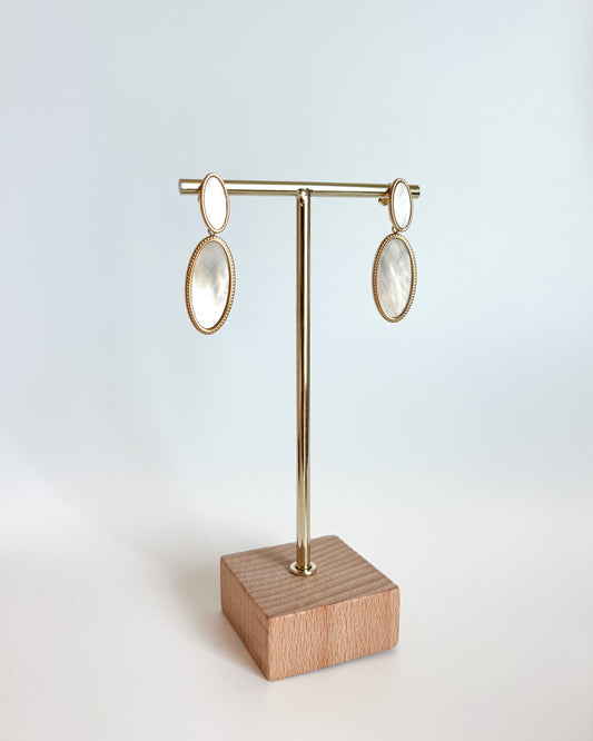 Boucles d'oreilles pendantes nacre