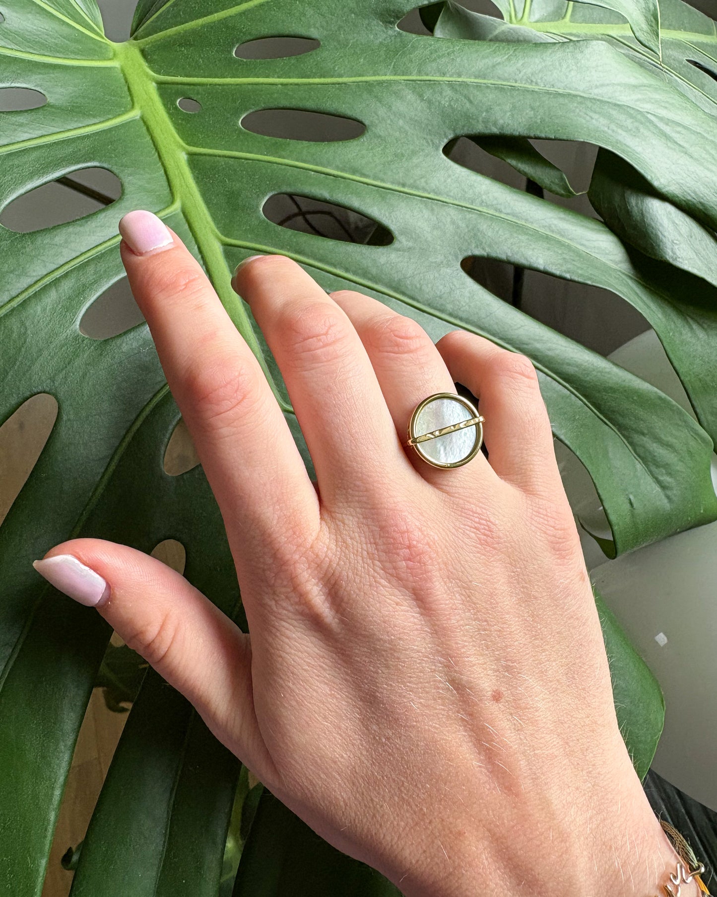 Bague ronde nacre