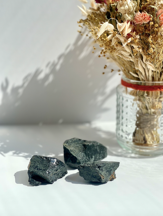 Tourmaline noire brute